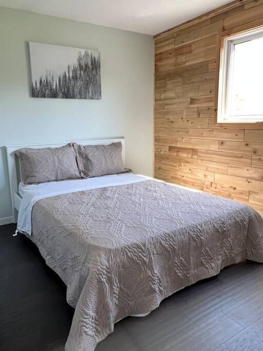 Family Friendly Cottage ☆Walking Distance To Beach Lion's Head Buitenkant foto